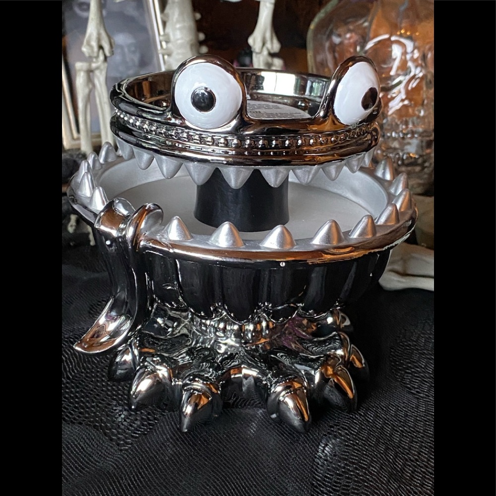 RARE~Bath and Body Works 2021 Halloween Monster